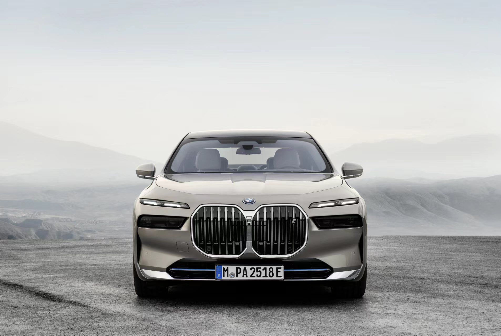 BMW最新款,速度与艺术的极致融合
