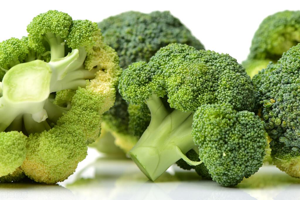 揭秘洋葱最新价格背后的市场波动故事