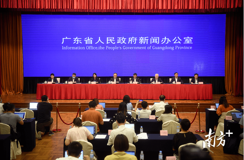 最新科技浪潮席卷全球，身处前所未有的变革时代